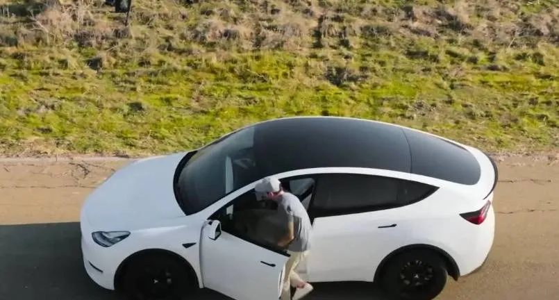 Schermopname_30-3-2026_182929_www.clint.be