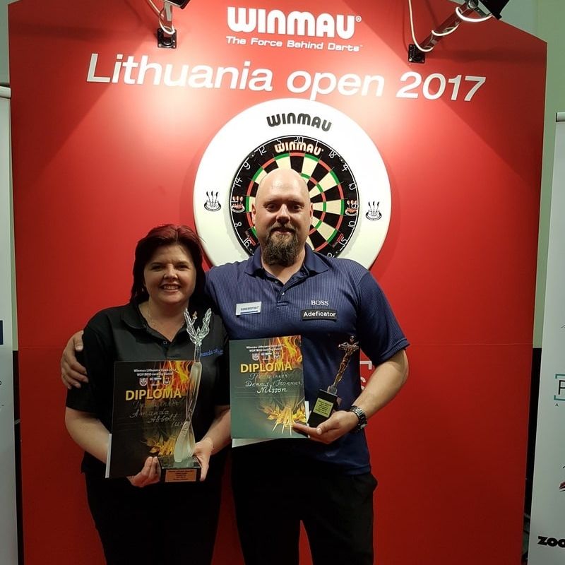 Dennis Nilsson en Amanda Abbott winnen Lithuania Open 2017