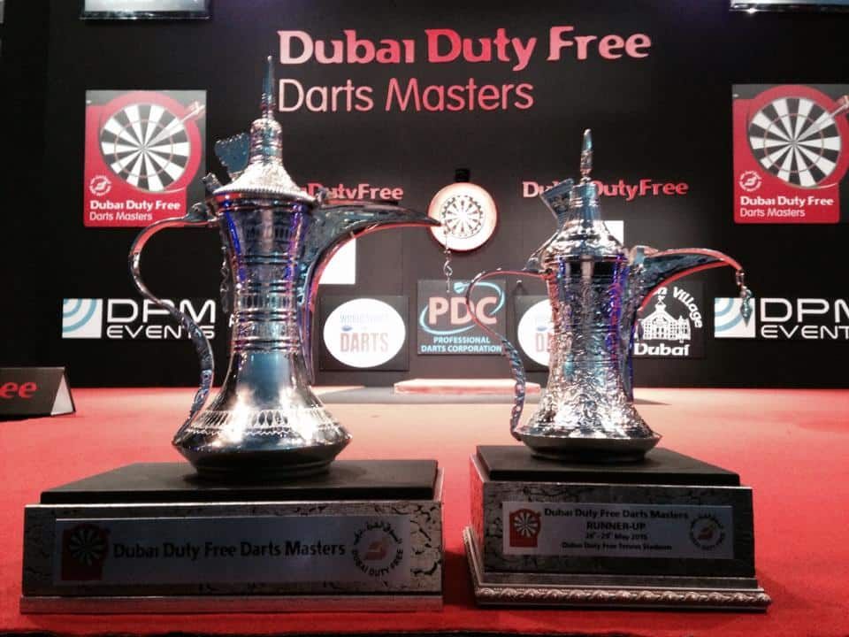 Dubai Darts Masters dag 1: Van Gerwen en Van Barneveld 4e partij