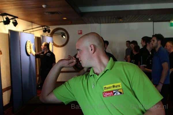 Michael van Gerwen pakt titel van singletoernooi Open Wijchen