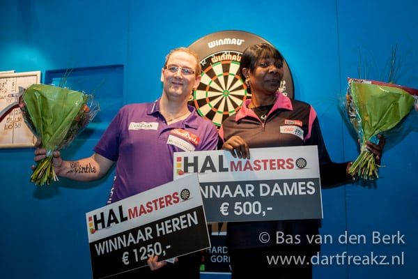 HAL Masters: Roger Janssen en Deta Hedman winnen HAL Masters 2015