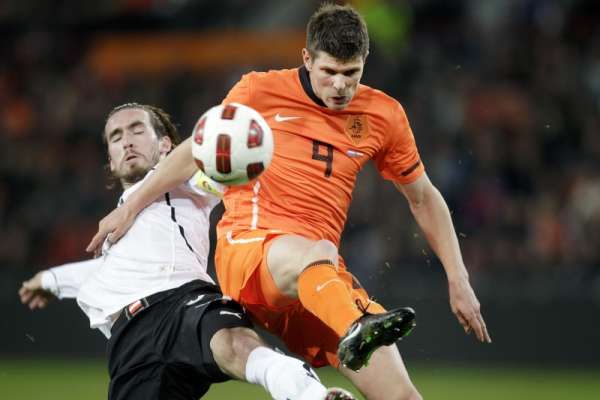 “Nederland Europees Kampioen, Klaas-Jan Huntelaar topscorer“