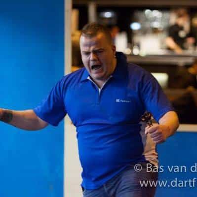 Jeffrey van de Ven gooit 9-darter op regiokampioenschappen
