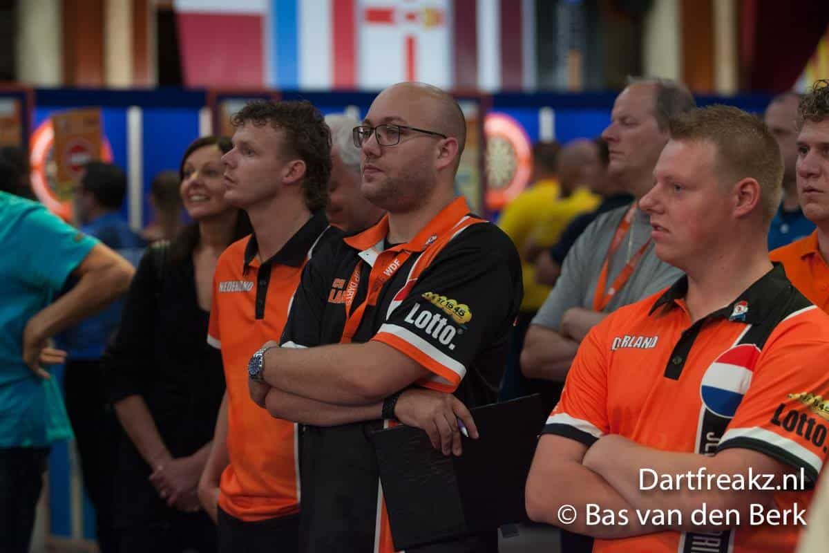 Herencoach Nederlands team John Lokken laan uitgestuurd