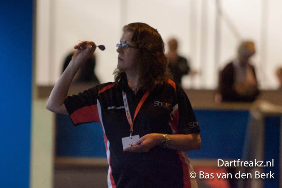 Rachel Brooks boekt overwinningen tussen heren op Challenge Tour