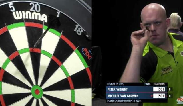 VIDEO: Van Gerwen verslaat Wright na bizarre comeback in finale