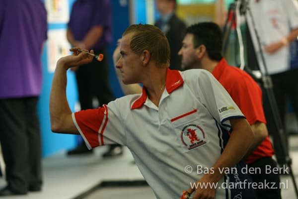 Danny Schellekens wint dag 3 van Oranjebar Super Ranking 34 ten koste van Oswin Streden