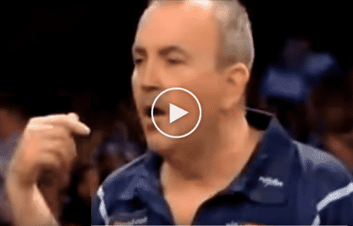 VIDEO: Phil Taylor schreeuwt en gaat tekeer tegen Van Gerwen
