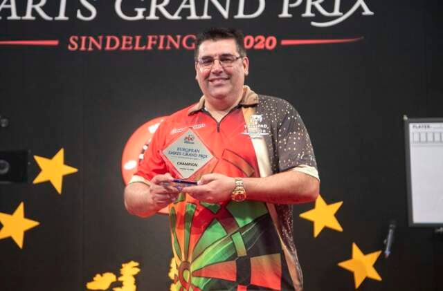 Jose de Sousa verslaat Van Gerwen en wint European Darts Grand Prix