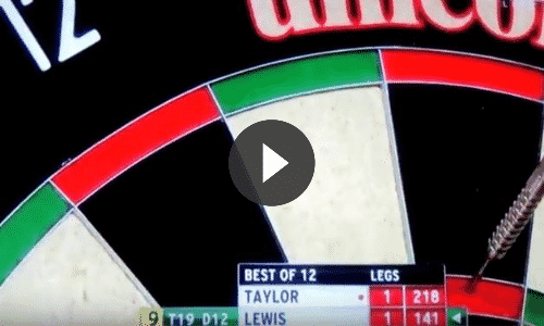 VIDEO: Adrian Lewis mist nipt een 9-darter op de dubbel 12