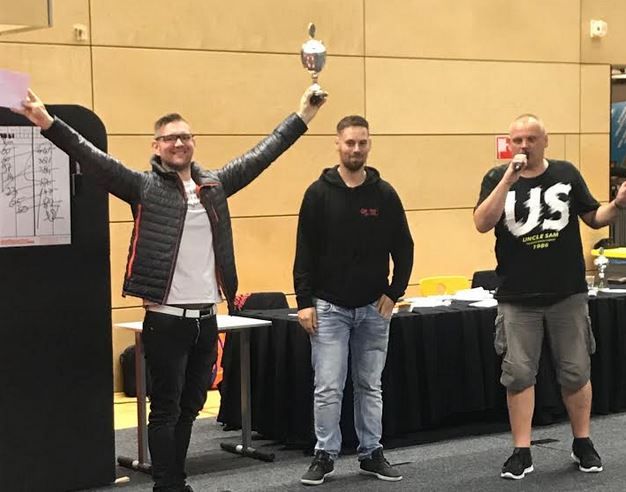 Ron Meulenkamp prolongeert Open Urk titel, Woord runner-up