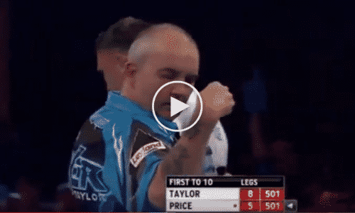 VIDEO: Phil Taylor laat Gerwyn Price zijn spierballen zien (letterlijk)