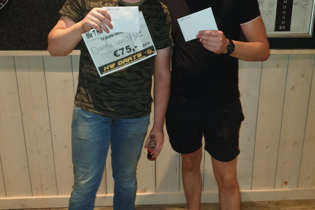 Danny van Trijp winnaar 86e Café ’T Hof van Jericho Moneydarts 2019, Stephan van Leer runner-up