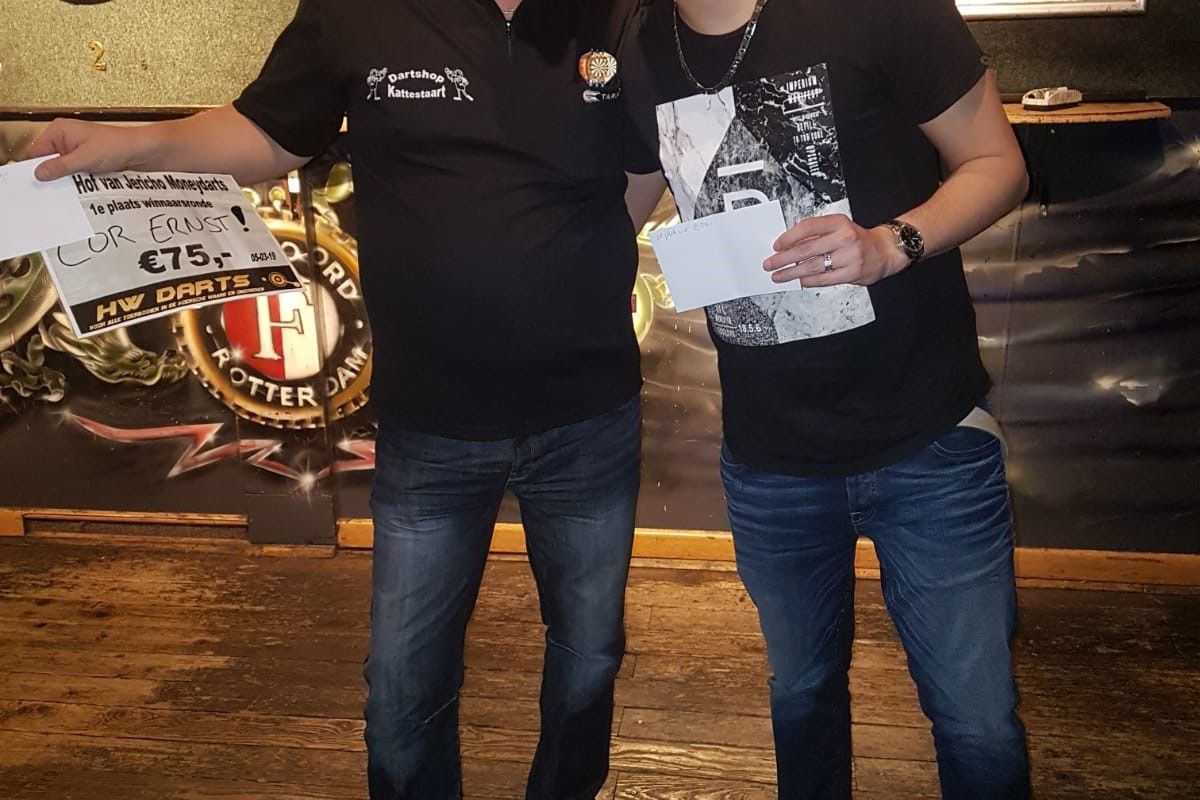 Cor Ernst winnaar 68e Café ’T Hof van Jericho Moneydarts 2019, Patrick van den Boogaard runner-up