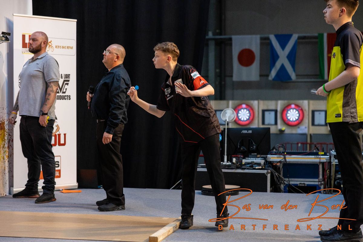 Indrukwekkende prestaties van Lex Paeshuyse bij de opening van de Junior Power League