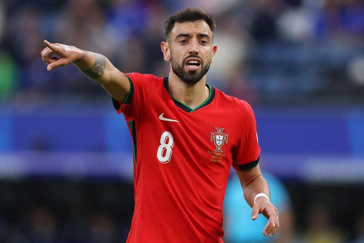 Une clause secrète rapproche Bruno Fernandes du PSG