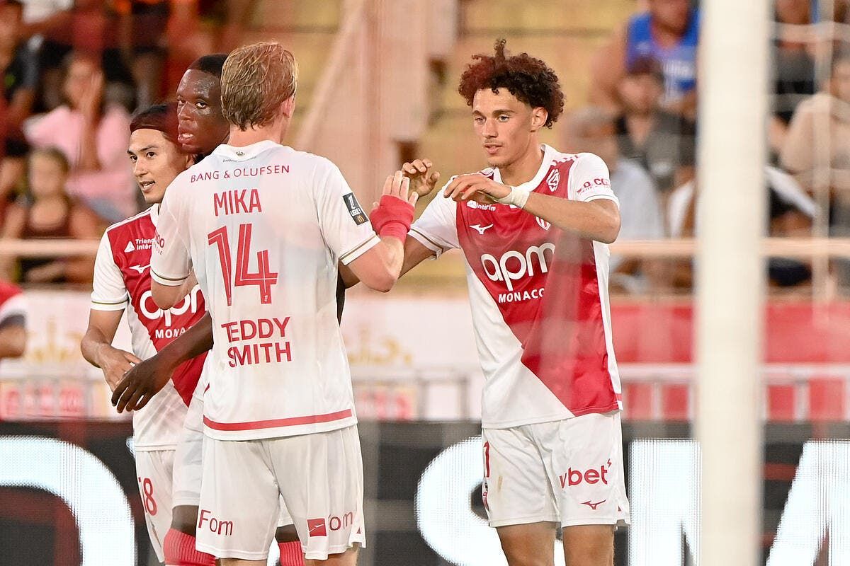 Monaco a besoin de 60 millions, le PSG débarque