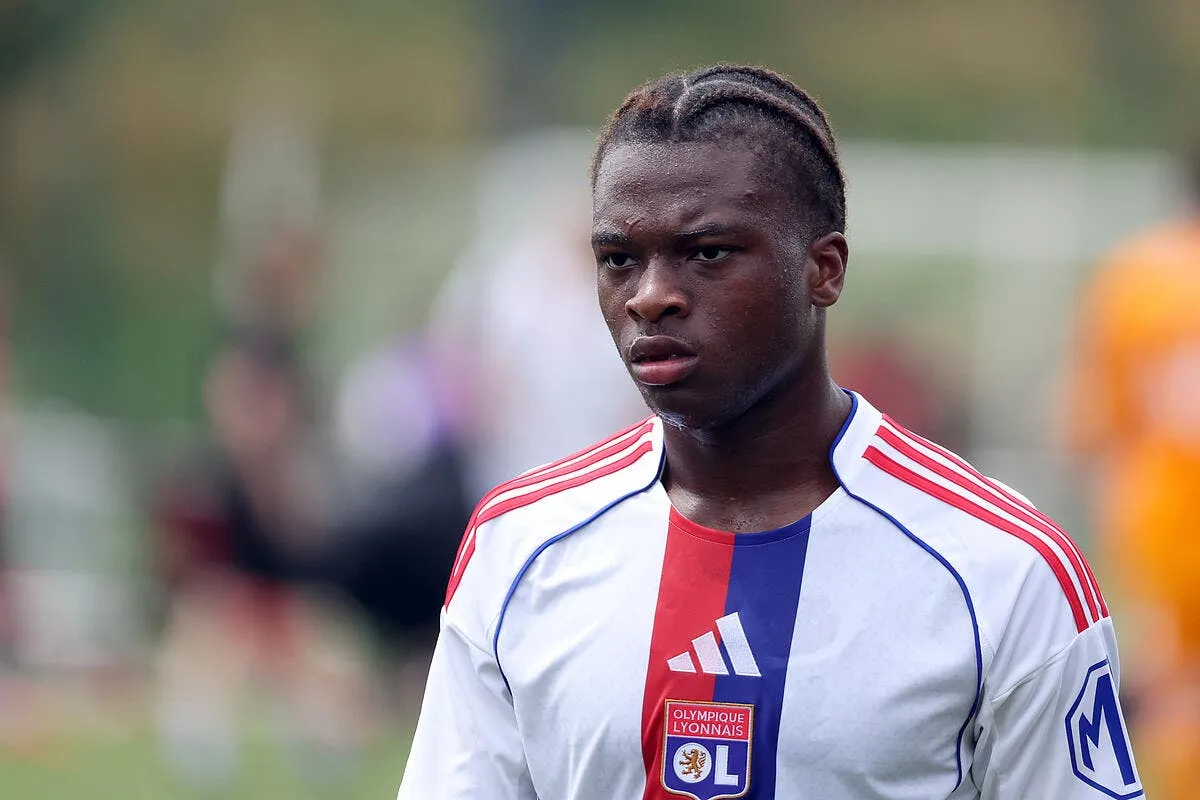 Enzo Molebe vendu, l'OL vise le jackpot