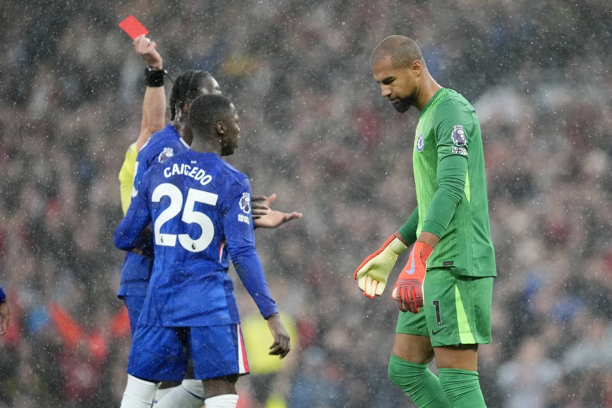 Ang : Man Utd bat Chelsea et se rassure