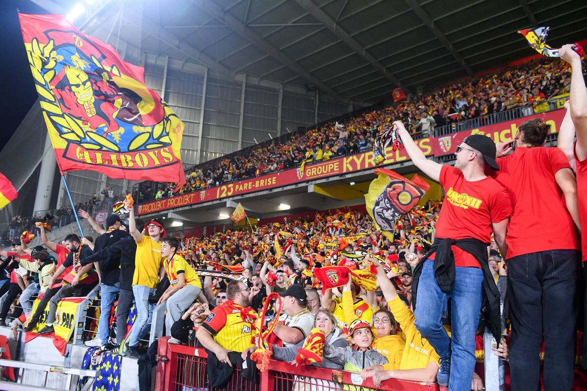 Incidents au Parc : Le maire de Lens soutient les supporters