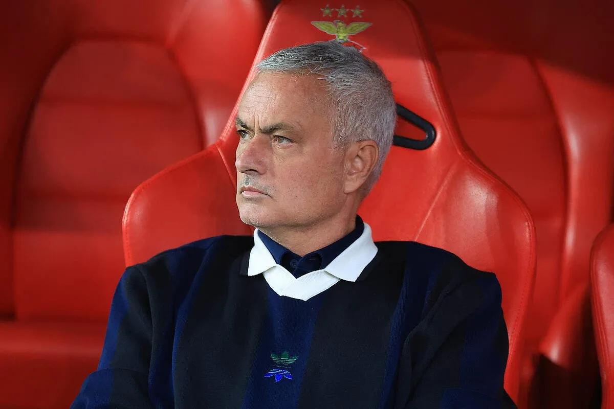 José Mourinho viré par Fenerbahçe