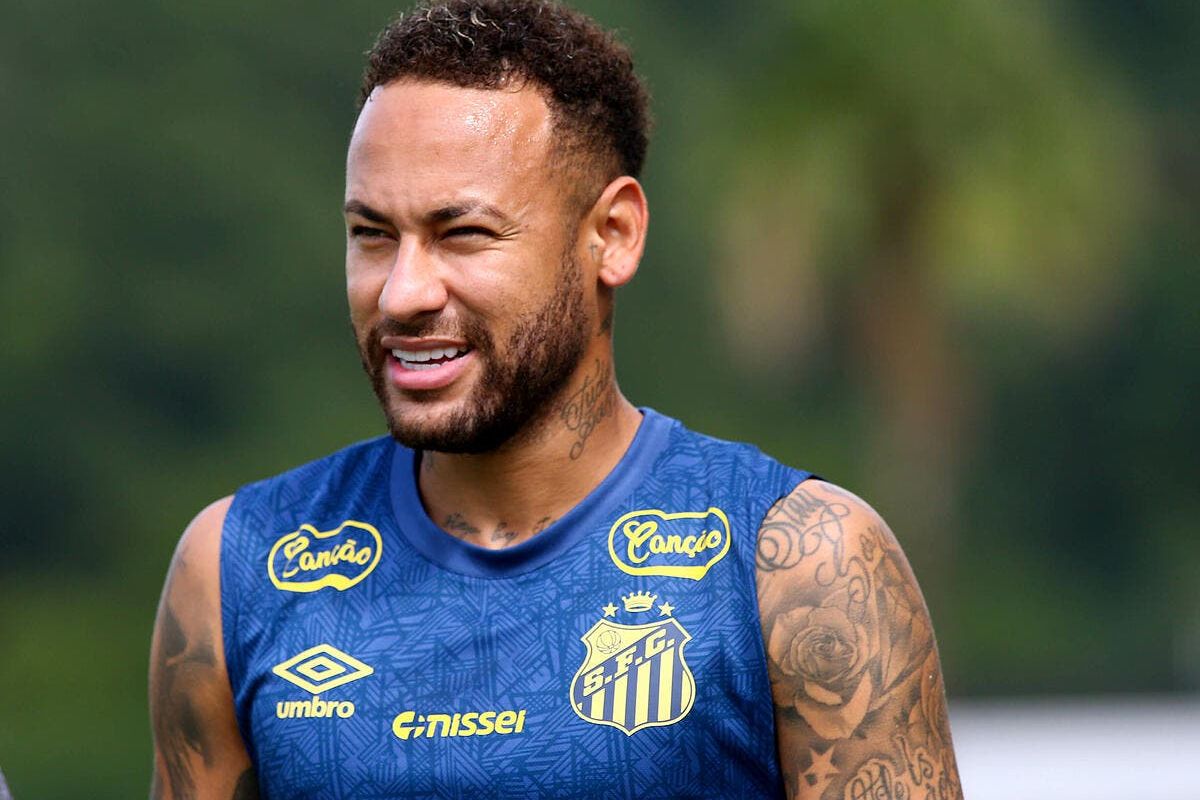 Neymar annonce un genou tout neuf pour le Mondial
