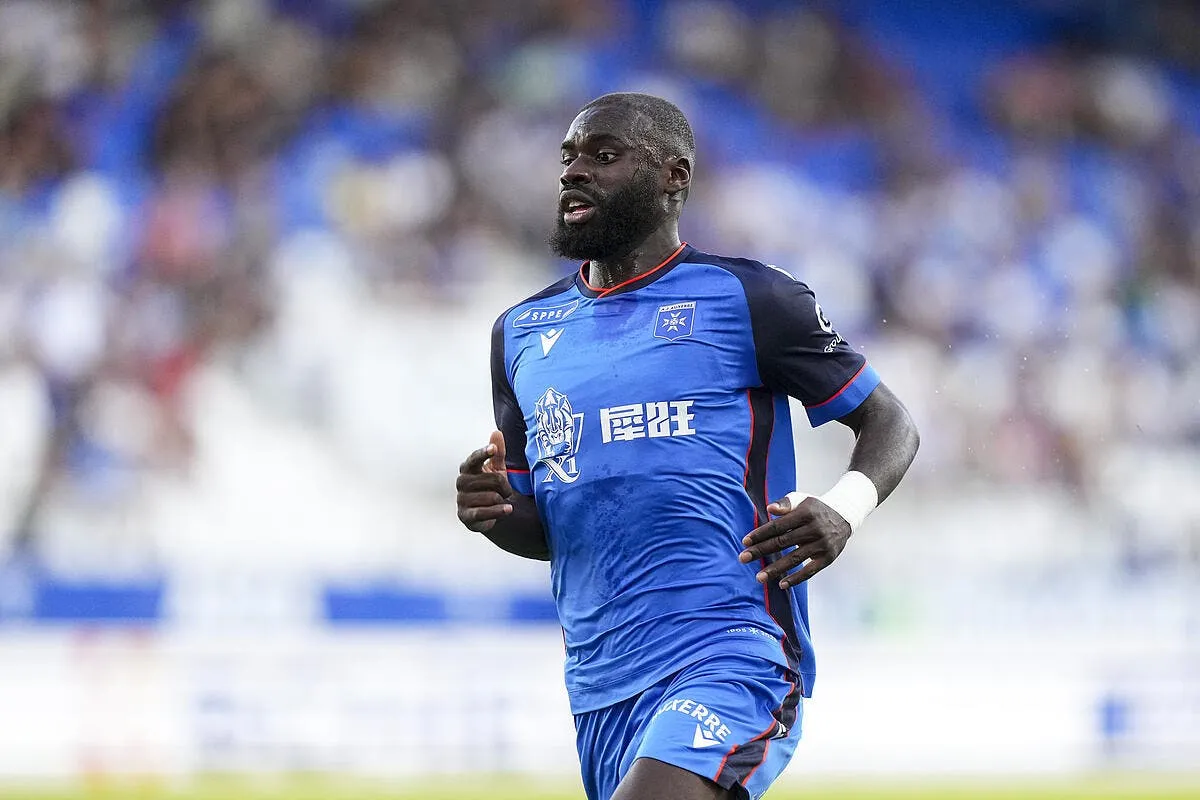 Sinayoko, Guilavogui, coup de chaud à Lens