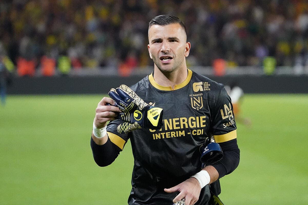 AJA-Nantes : Anthony Lopes pointé du doigt