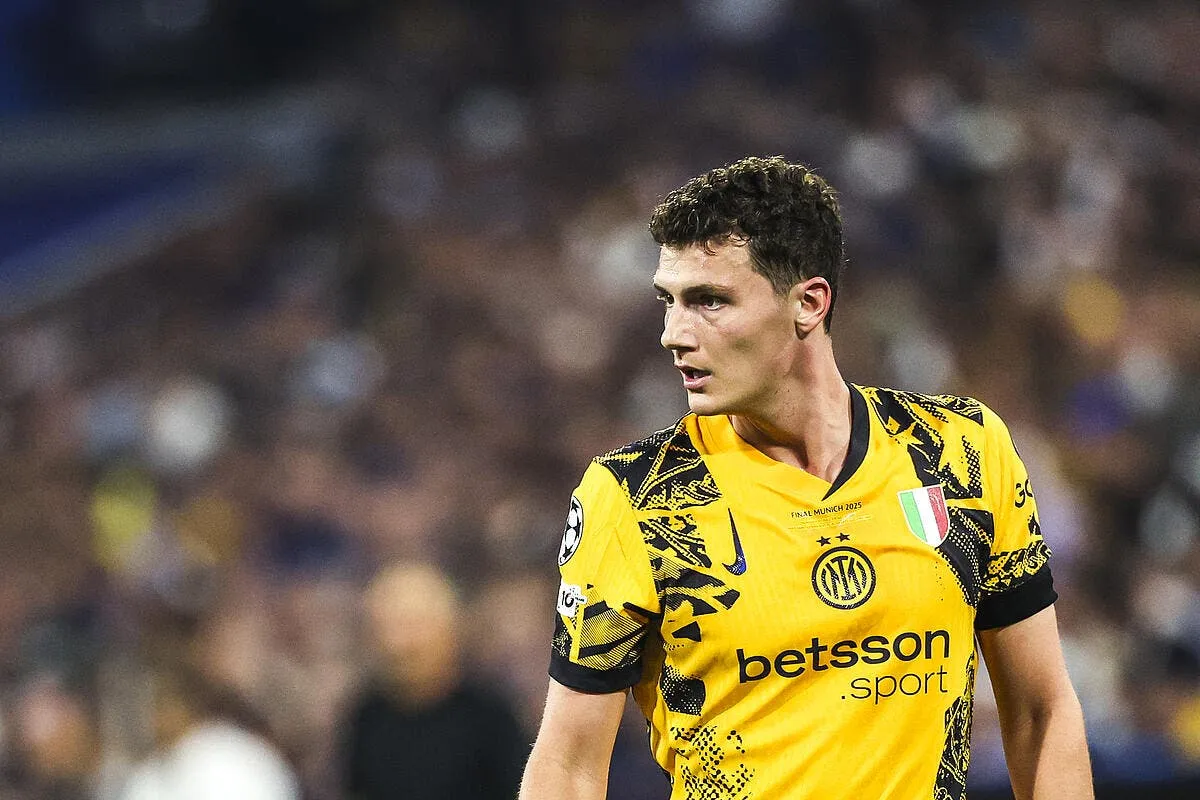 Pavard à l'OM, ça se précise