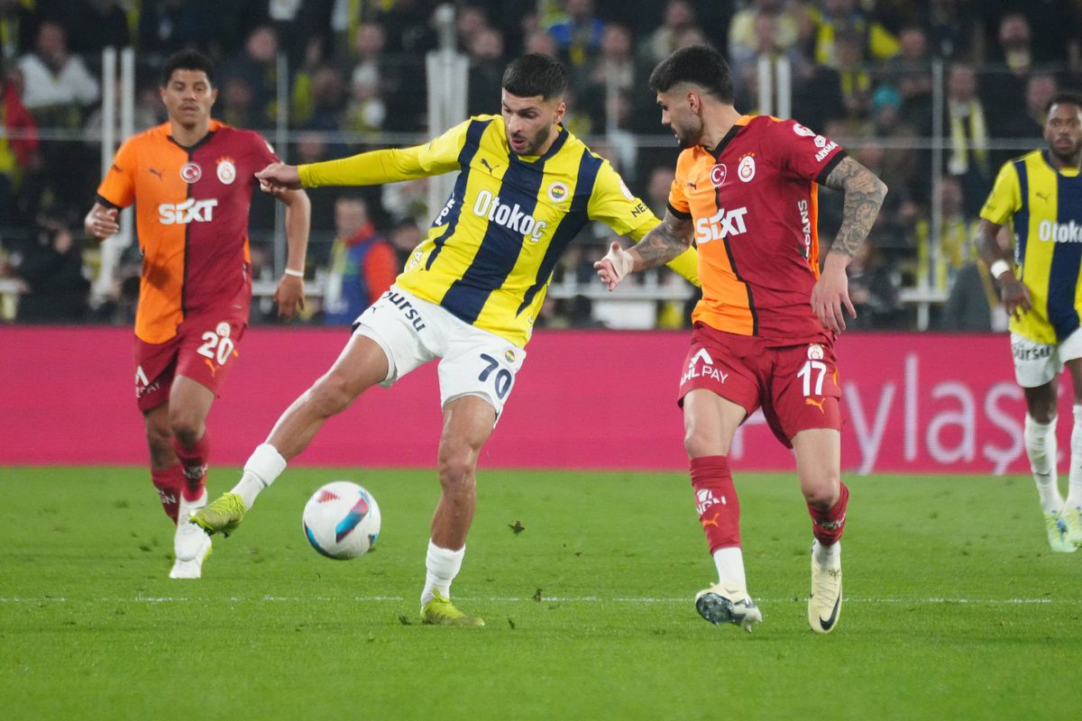 Un arbitre effectue 18.000 paris, crise totale en Turquie