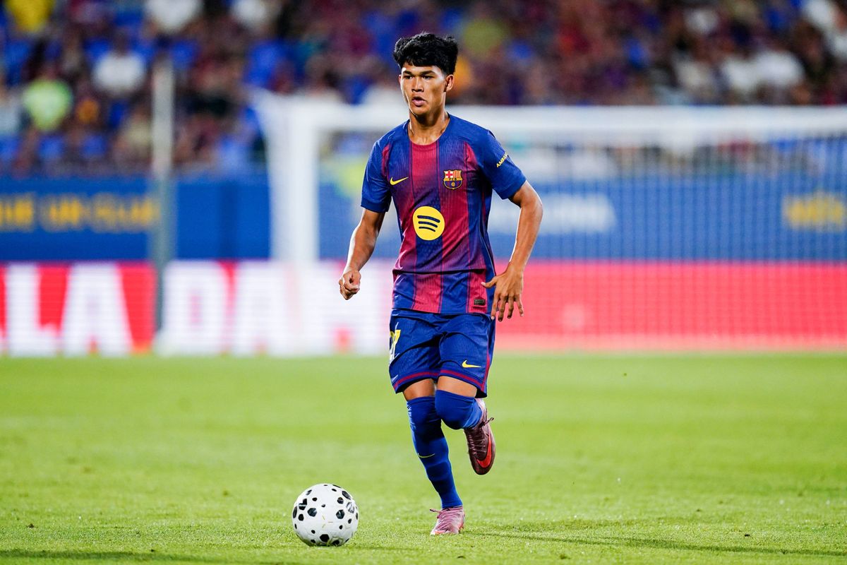 Barça : Hansi Flick lance la pépite Dro Fernandez