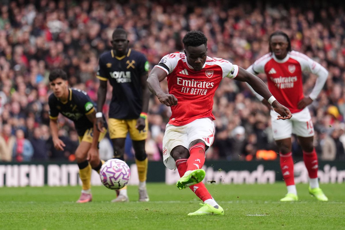 Ang : Arsenal prend les commandes de la Premier League