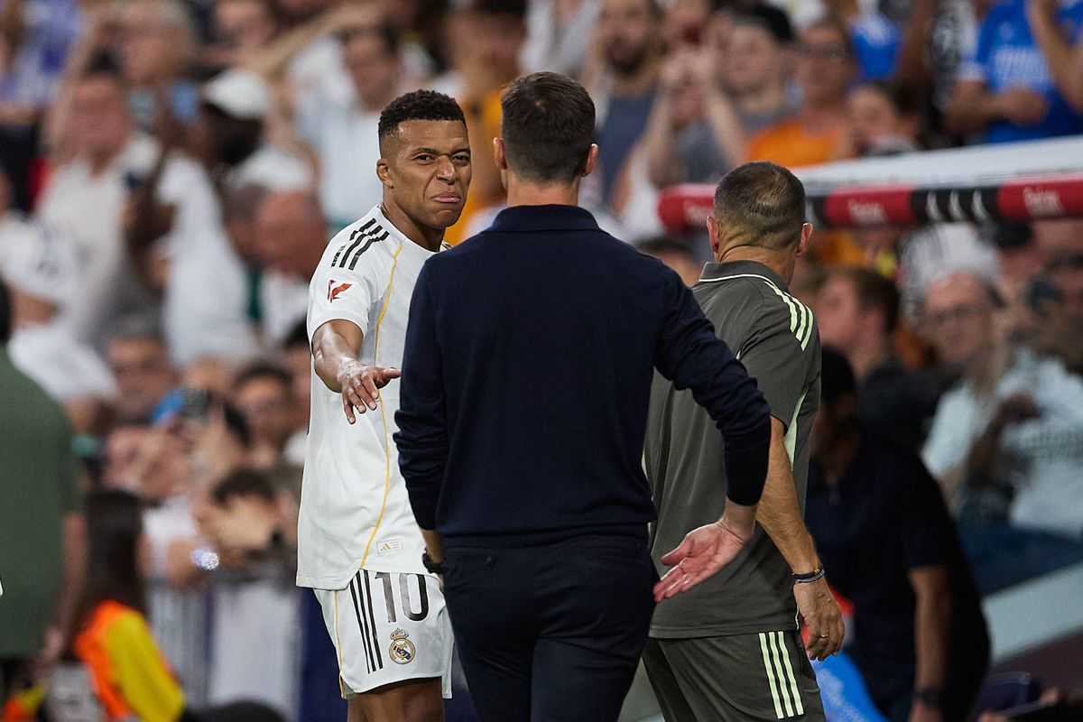 Légère entorse pour Kylian Mbappé