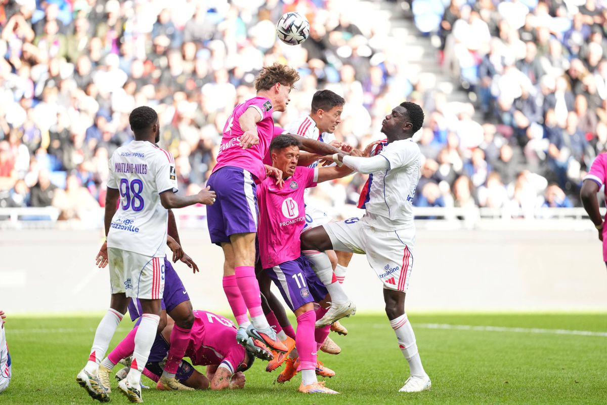 Toulouse climatise l'OL dans une fin de match folle