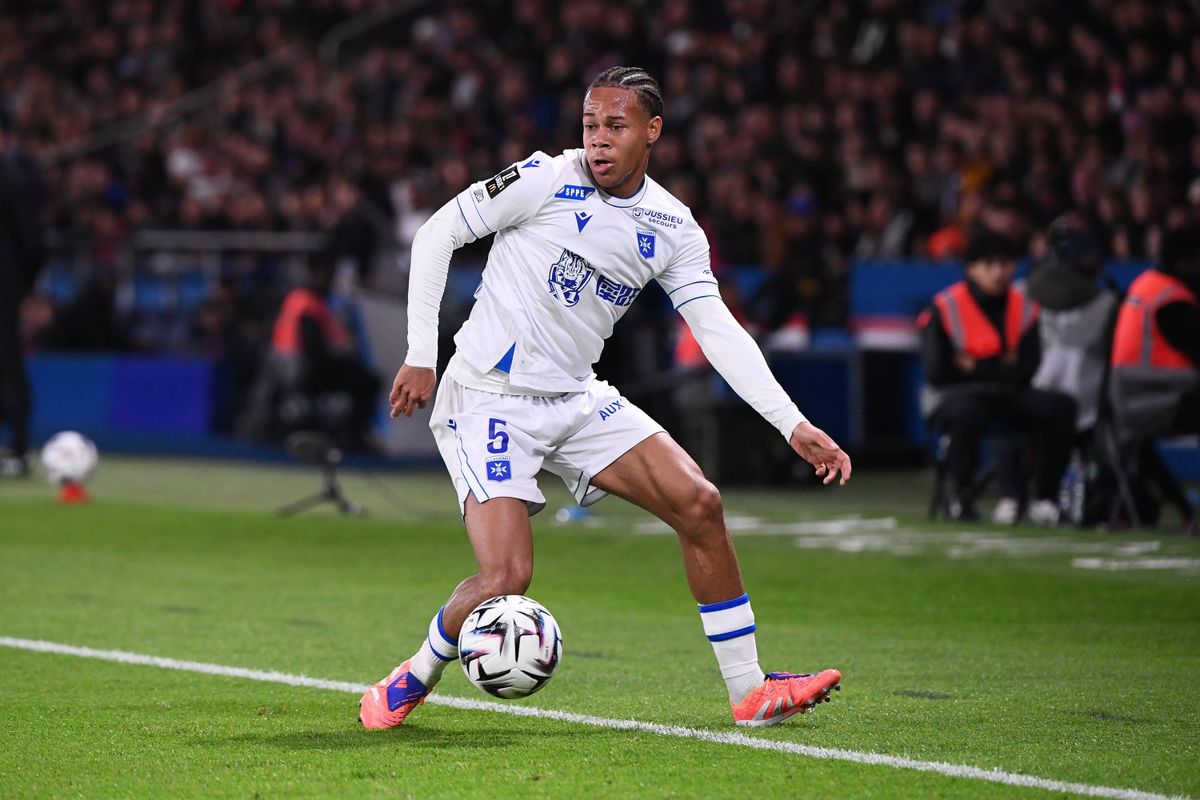 Rennes et Lens font enrager l'OL au mercato