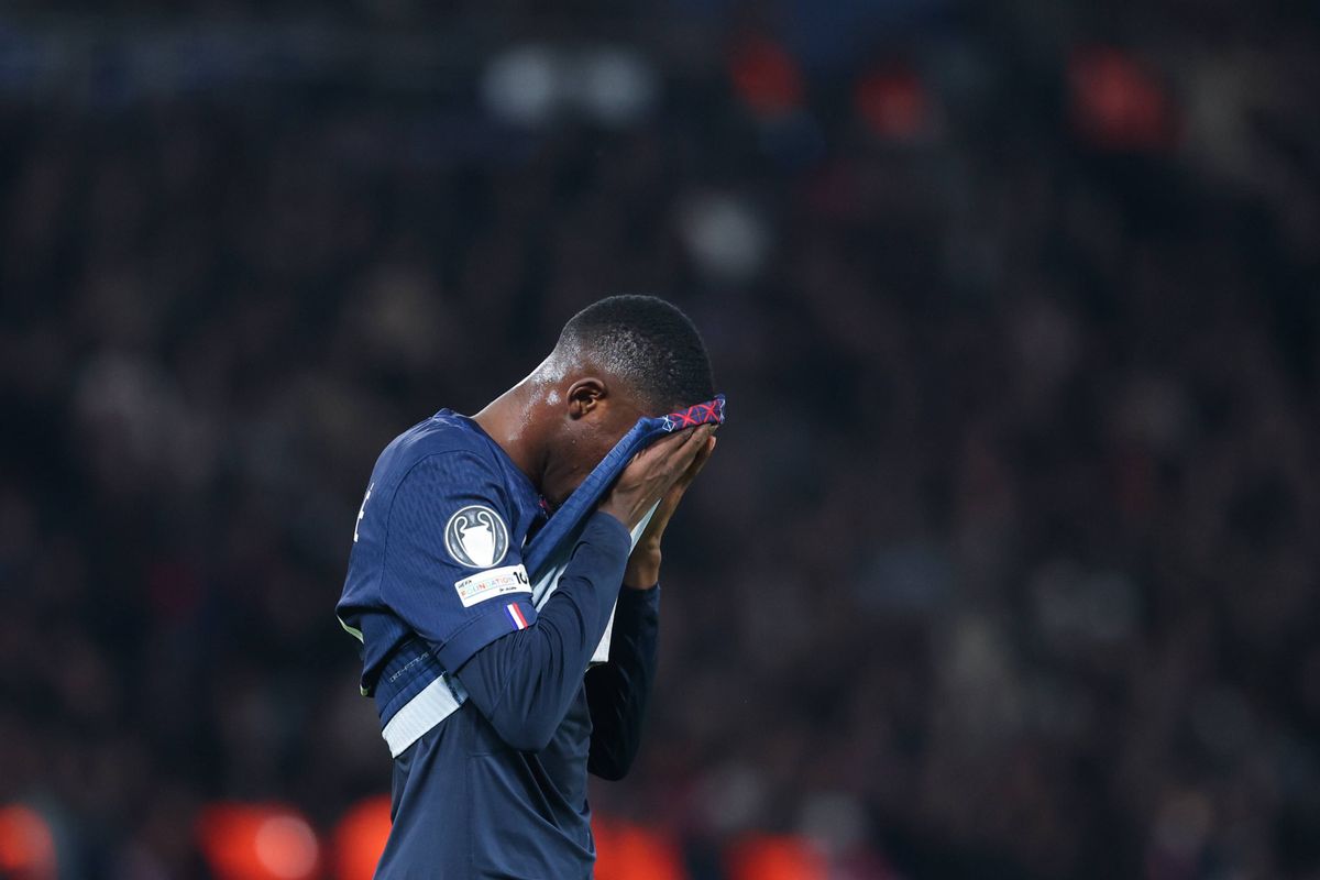 « C'est bien la peine de donner des leçons à Deschamps » : Vincent Duluc allume Luis Enrique