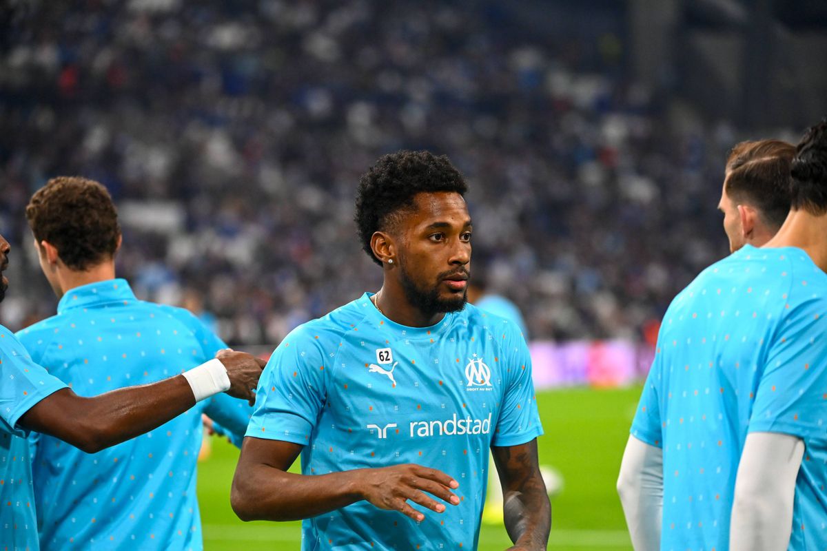 OM : Blessé avec sa sélection, il ne rentre pas à Marseille