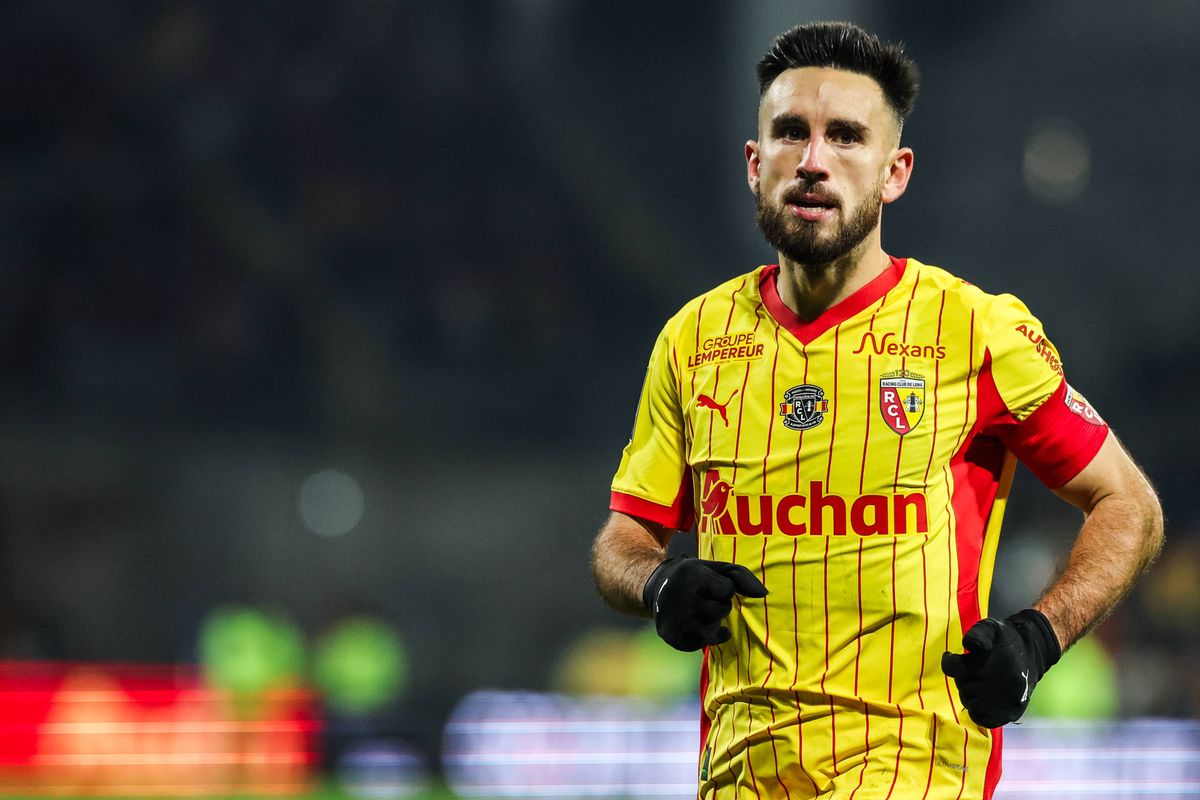 Lens est leader, son capitaine veut partir libre