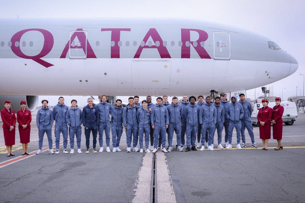 Le PSG a-t-il effacé Safonov de sa photo officielle au Qatar ?
