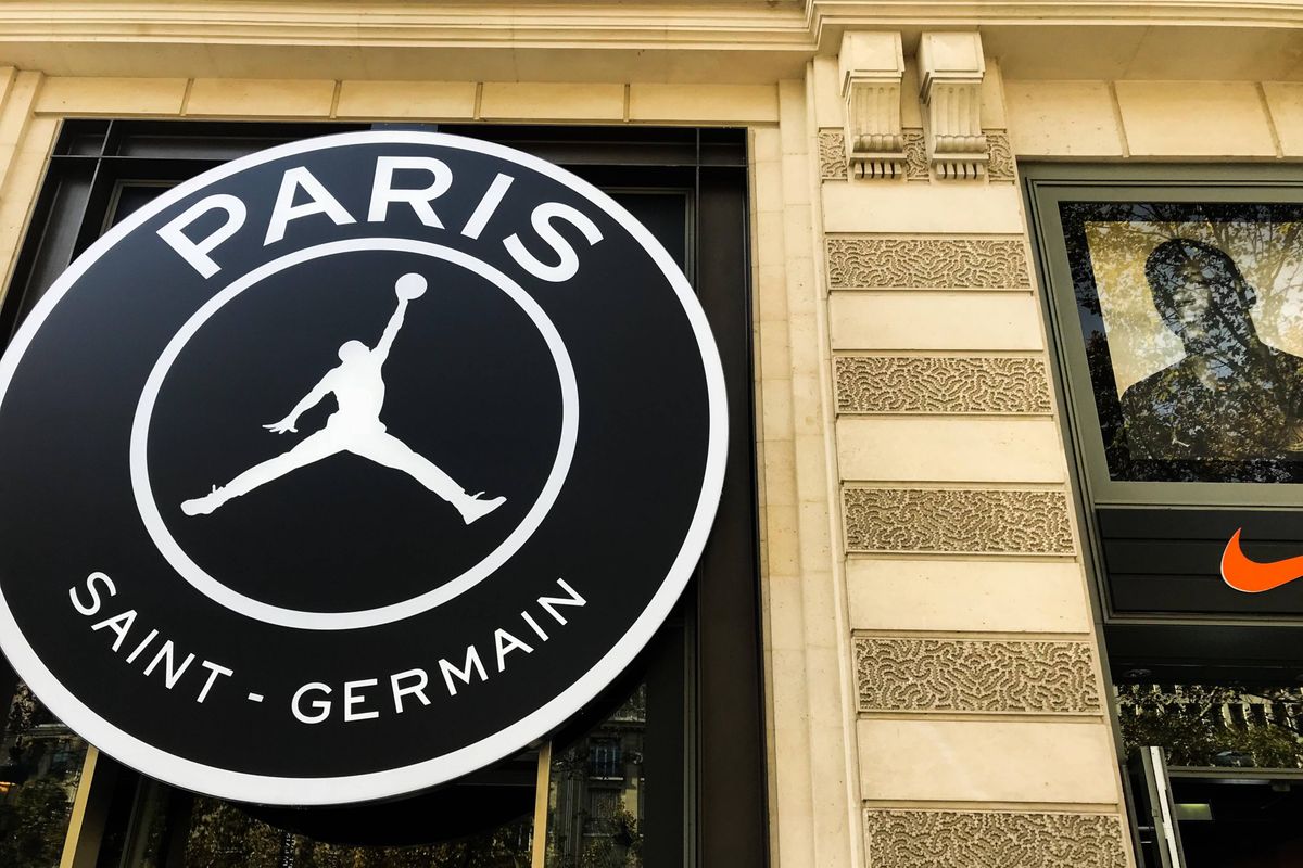 Le nouveau maillot du PSG va sortir, vous n'êtes pas prêts