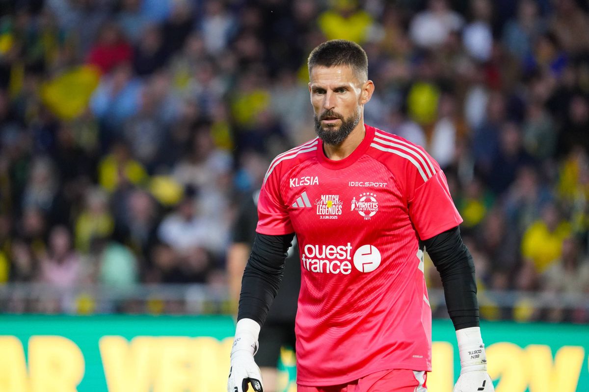 Ligue 1 : La reconversion totalement folle de Benoît Costil