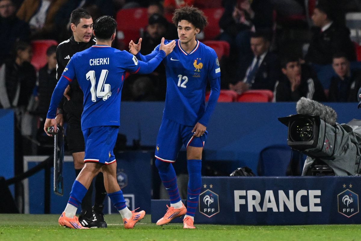 Cherki au niveau d'Akliouche, Grégory Schneider est sans pitié