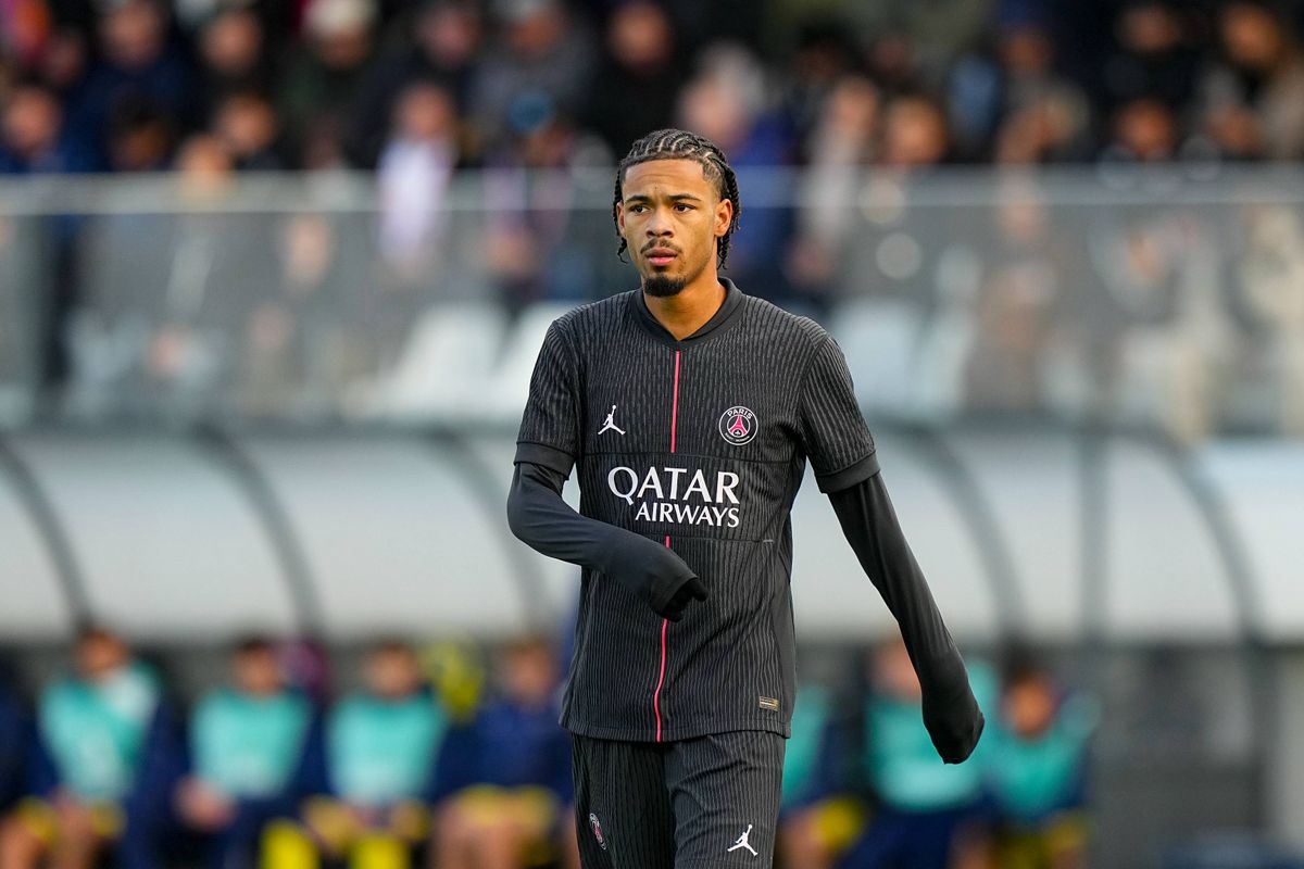 Le PSG lâche une offre en or, Francfort vient tout gâcher