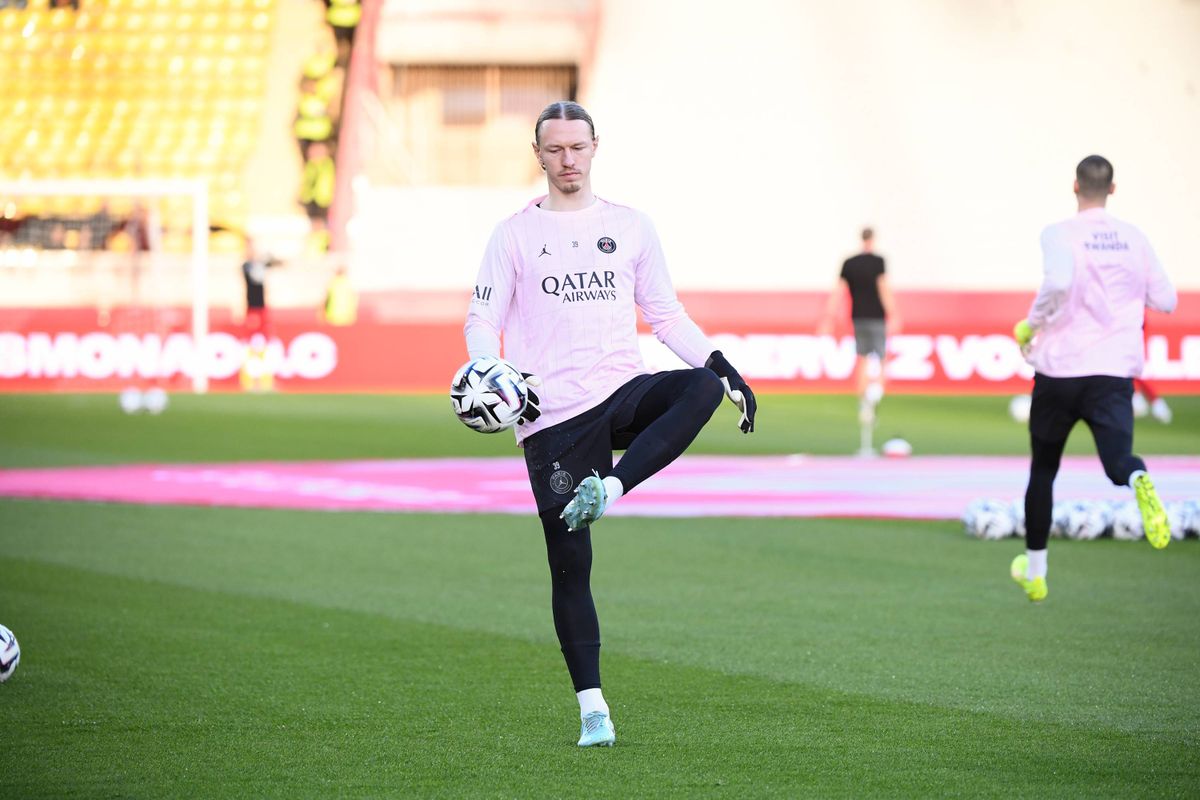 Au PSG, on lâche Luis Enrique sur ce dossier