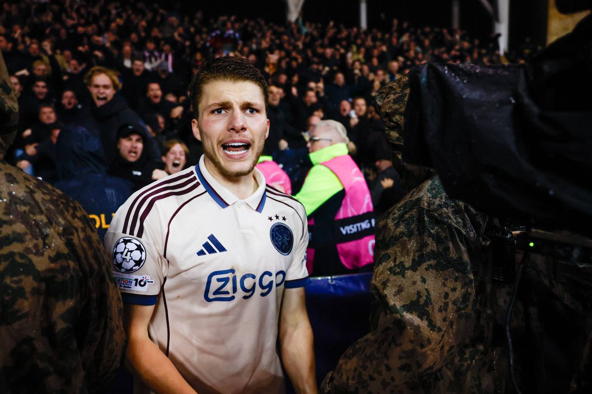 Paris FC : Traoré envoyé sur le banc par un joueur de l'Ajax ?