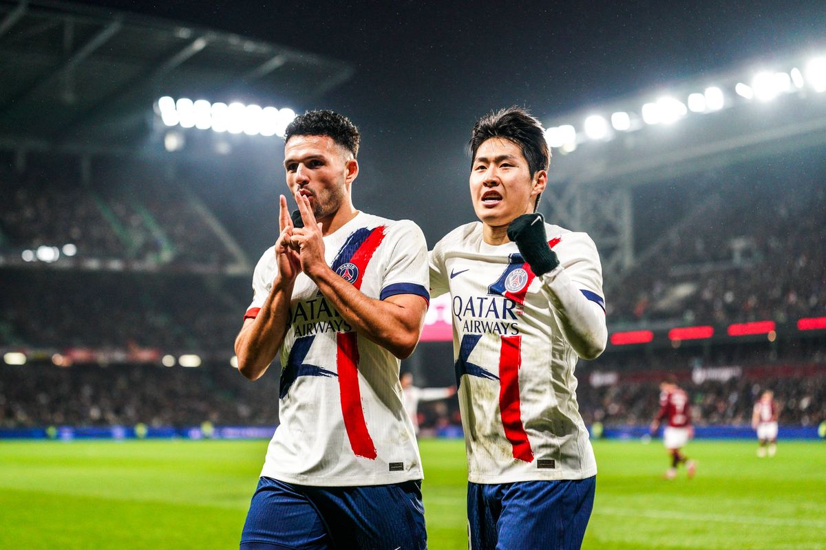 PSG : Kang-In Lee renverse Walid Acherchour
