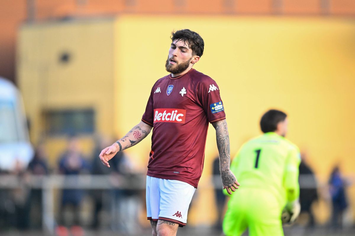 Il met le feu et coûte zéro euro, l'OL fonce dessus