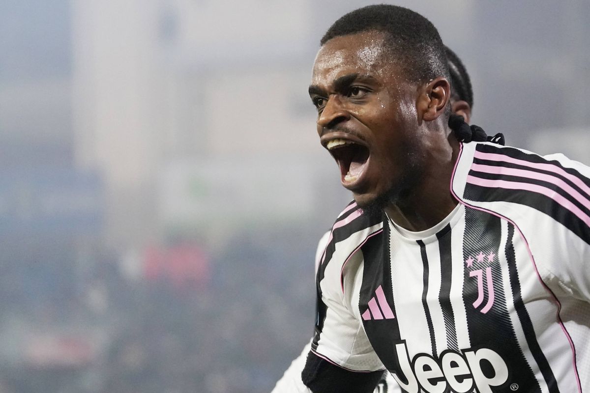 Manchester United drague un ancien de l'OL au prix canon