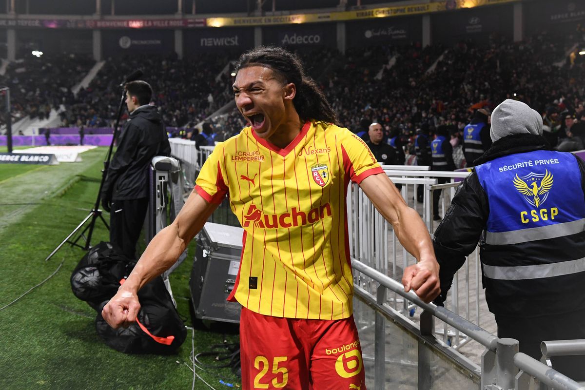 Lens a une priorité étonnante au mercato