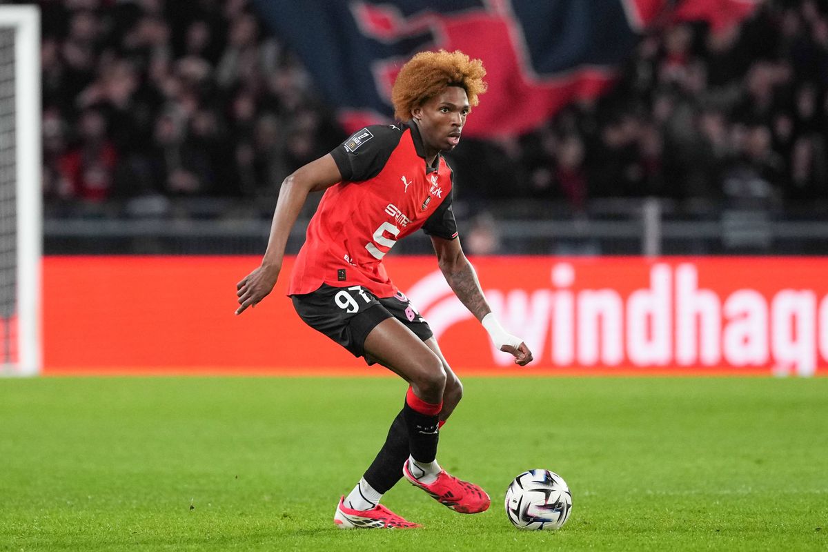 Chelsea offre Anselmino à Rennes pour faire signer Jacquet